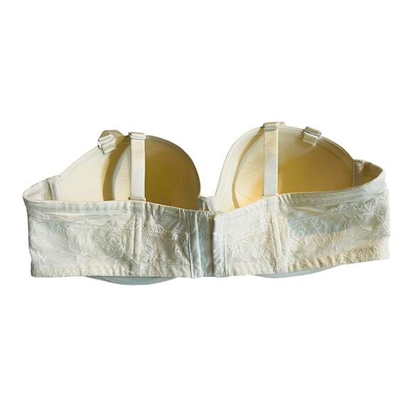 Torrid Curve Bombshell Everyday Convertible Bra Size 42DD - Picture 5 of 9